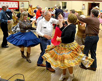 Square Dance Lessons with the Ramblers