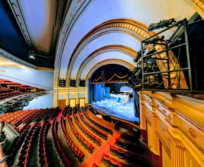 Beautiful the Carole King Musical (Touring) at Grand Rapids Civic