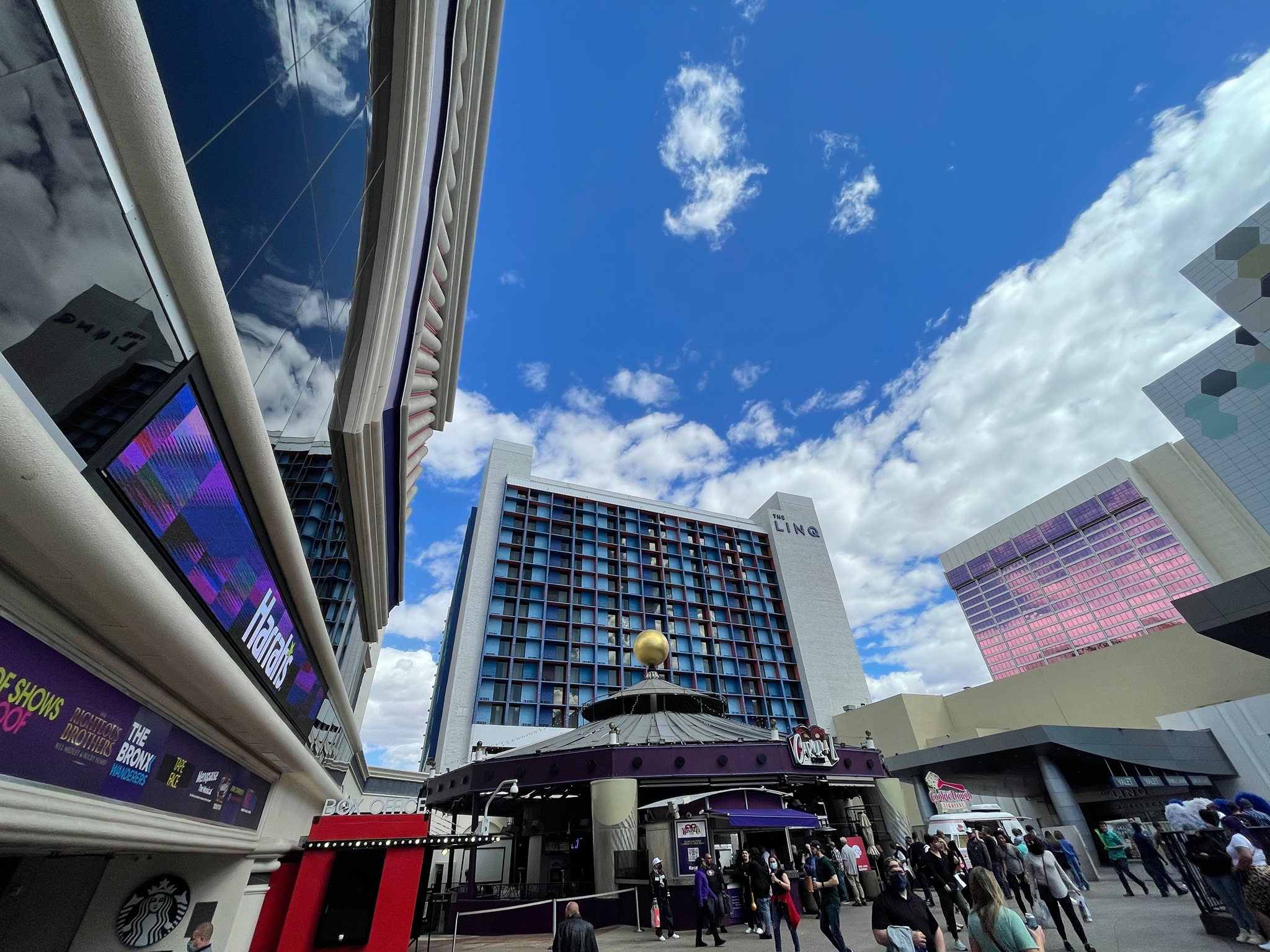 Fly LINQ Zipline at THE LINQ